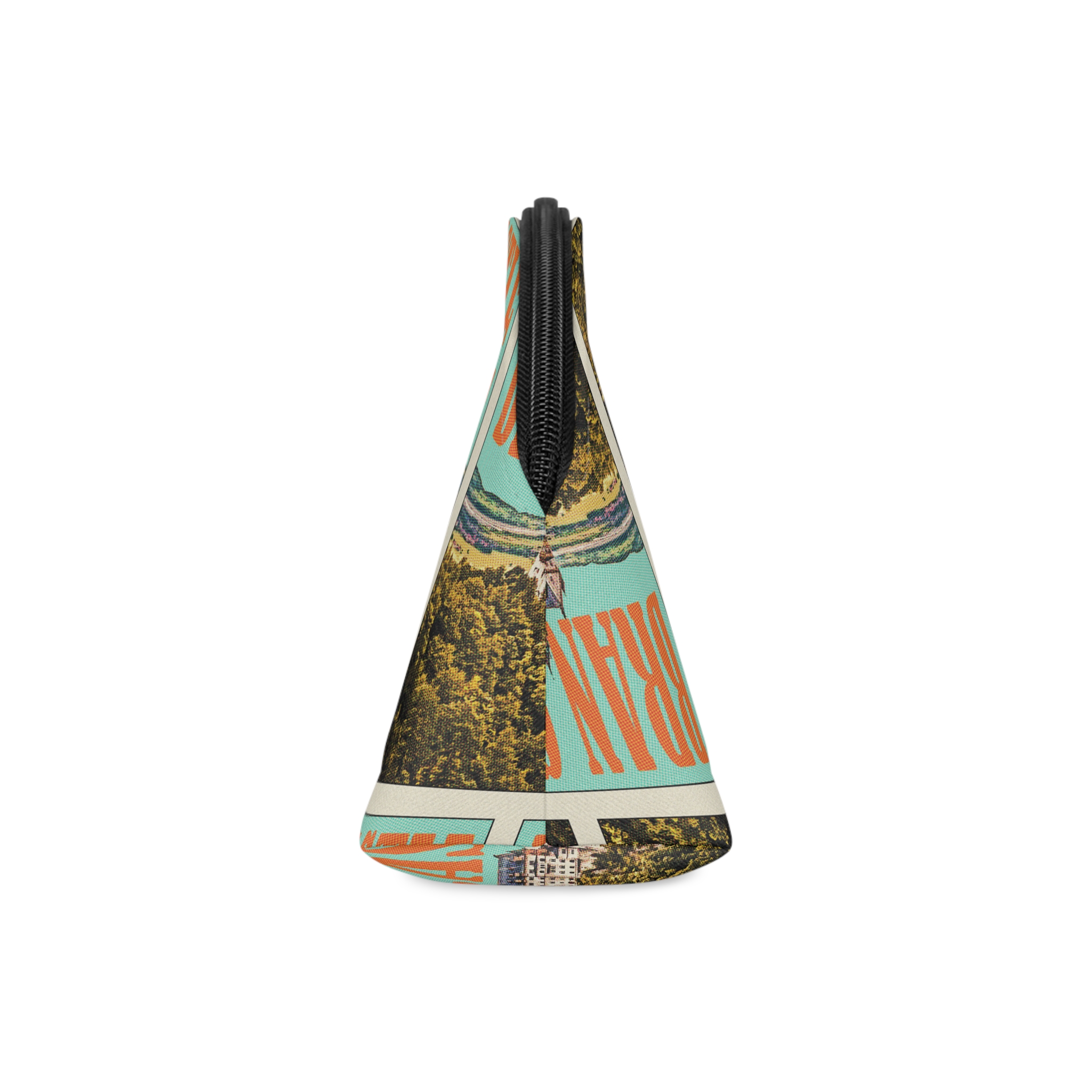Bran Castle Retro Travel Poster Makeup Bag - Image 4
